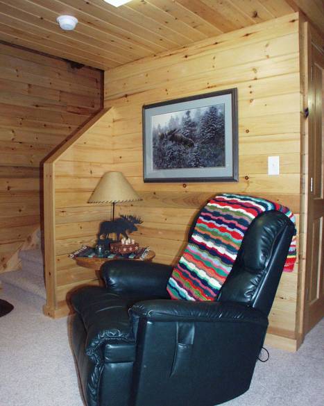 White Pine Lumber / White/Red Pine Paneling