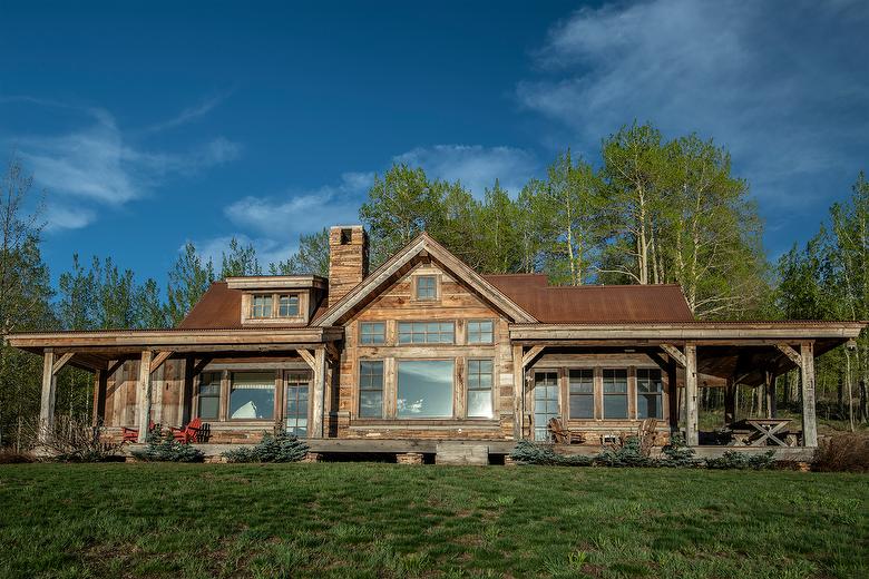 Barnwood Lumber, Hand-Hewn Timbers, and Weathered Timbers