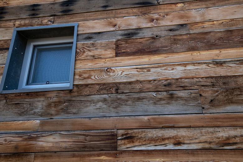 Antique Brown Barnwood Smooth Siding