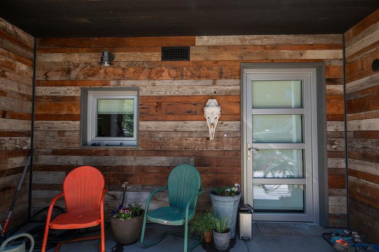 Antique Brown Barnwood Smooth Siding