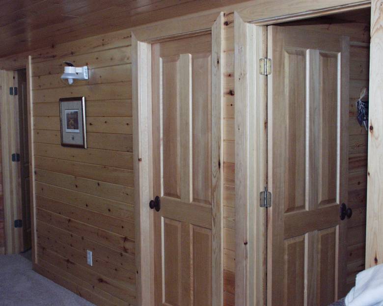 White Pine Lumber / White/Red Pine Paneling