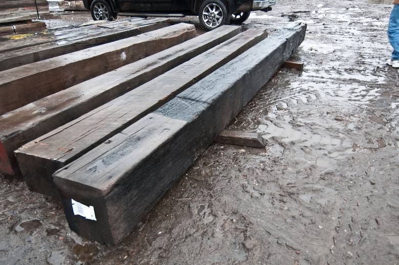 BC 40664--12 x 14 x +/- 17'6" Weathered Oak Timber (This timber has some charring on the outside surface)