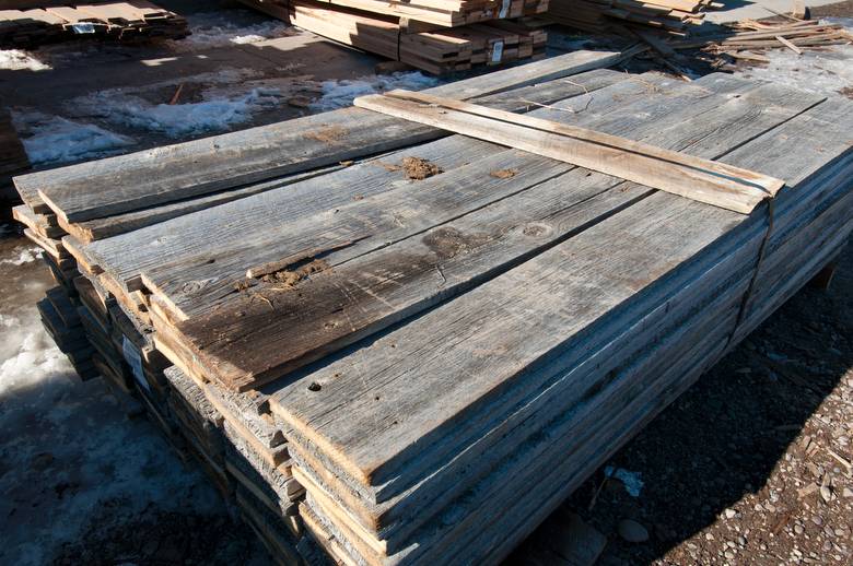 BC 121137--1 x 8 Gray Barnwood