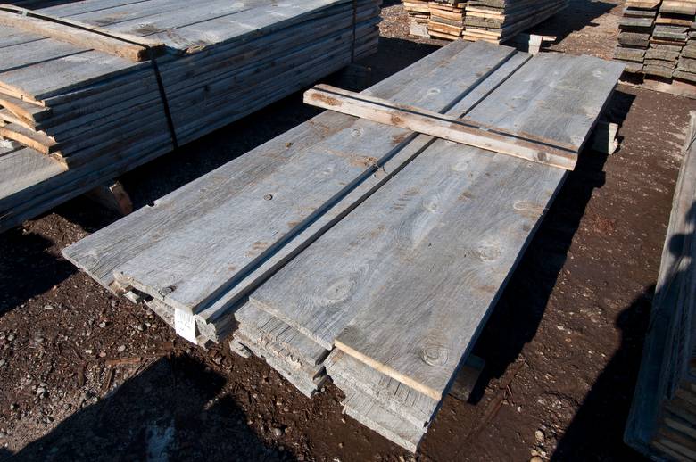 BC 121143--1 x 10 Gray Barnwood