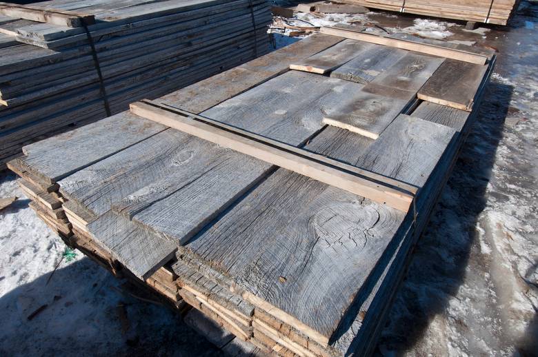 BC 121148--1 x 10 Gray Barnwood