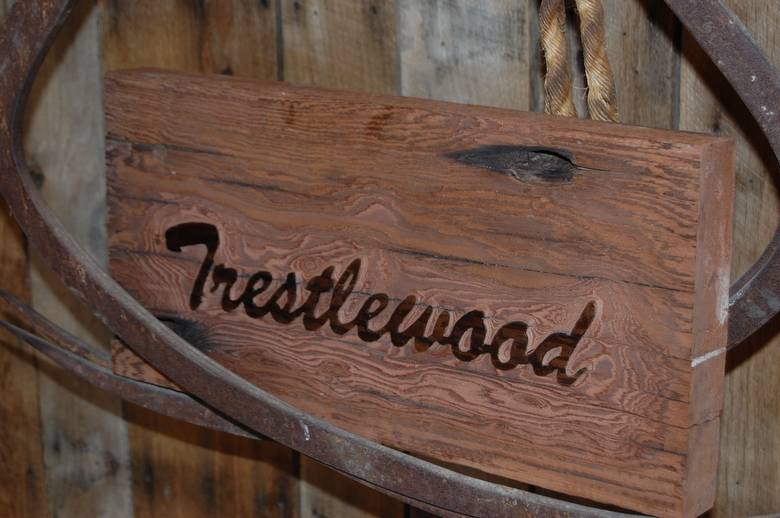 Trestlewood Redwood Sign