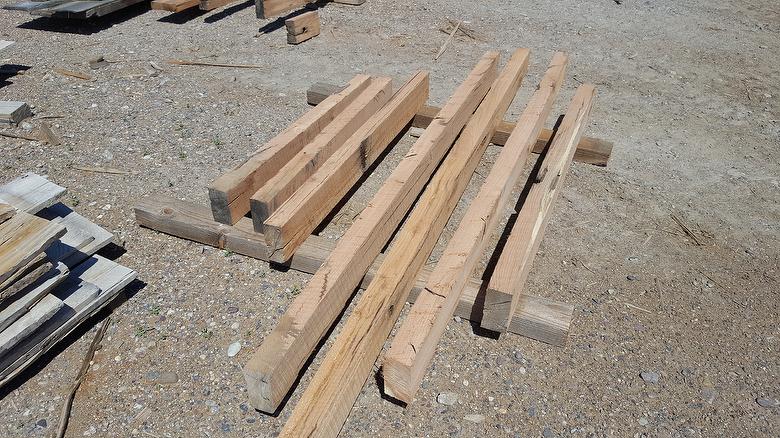 4x6 RubyOak Rustic Circle-Sawn for Rafter Tails
