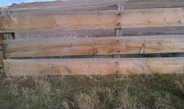 1.5 x 12 Gray/Brown Fencing Material