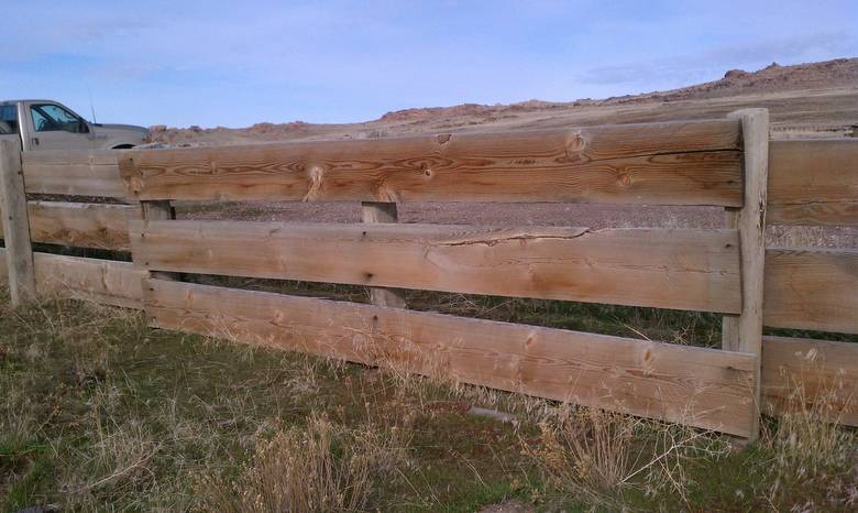 1.5 x 12 Gray/Brown Fencing Material