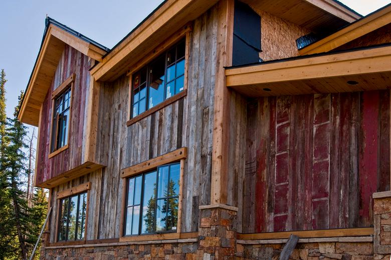 Exterior Red/Gray Barnwood Siding