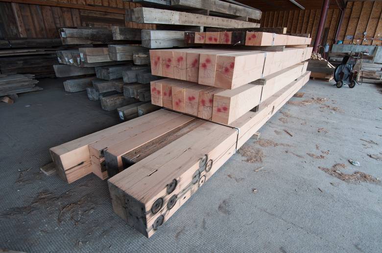 8 x 12 x 14 & 22' and 6 x 8 x 10' DF Band-Sawn