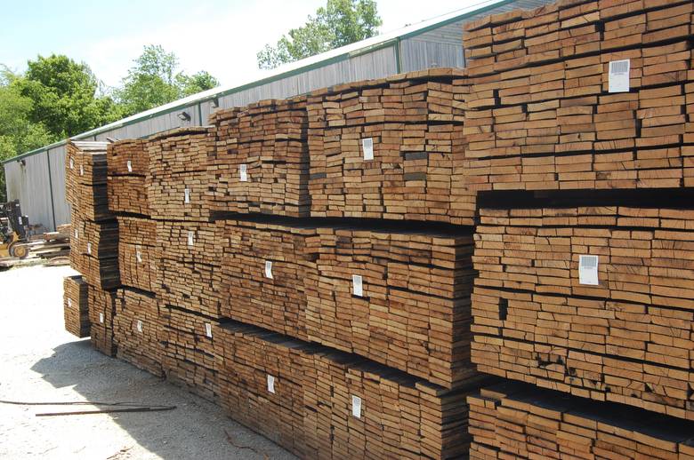 Photo #20458 - Oak Fencing ready to be loaded in shipping containers