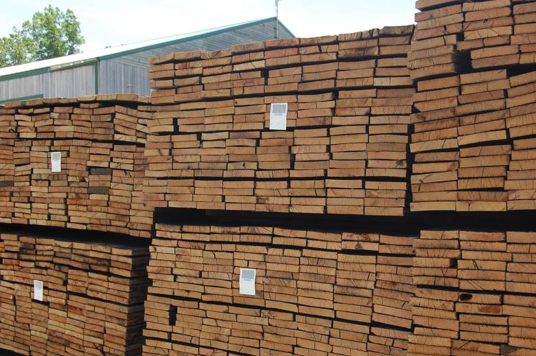 Oak Fencing ready to be loaded in shipping containers