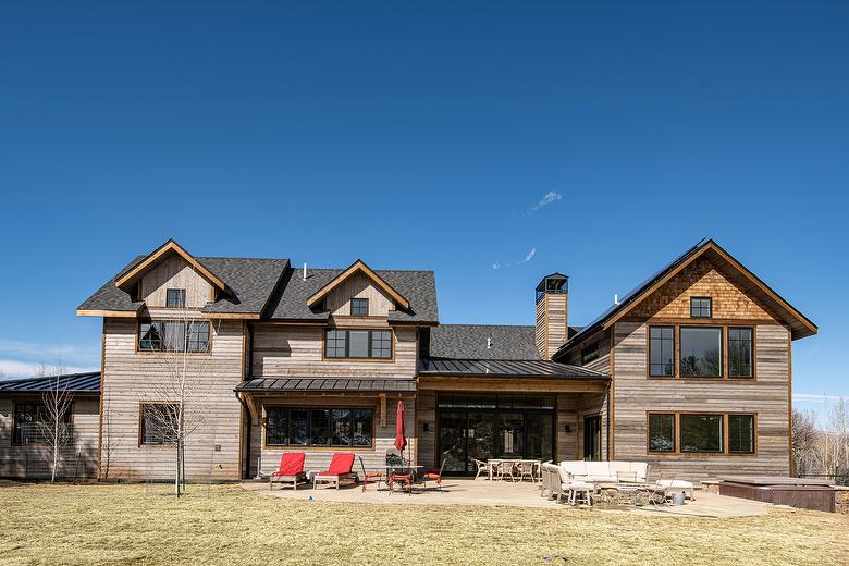 Horizontal Wedge NatureAged Barnwood Siding, Hand-Hewn Timbers, and WeatheredBlend Timbers