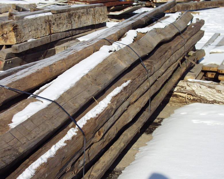 Hand Hewn Timbers / 3-5