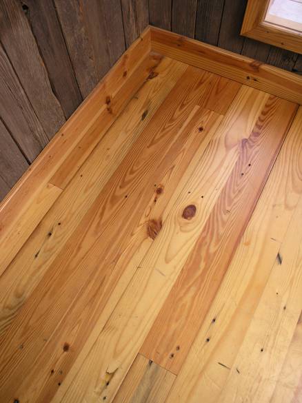 Southern Yellow Pine Flooring / 4.75" width with nail holes and character