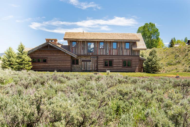 Antique Gray Barnwood and Faded Red Barnwood