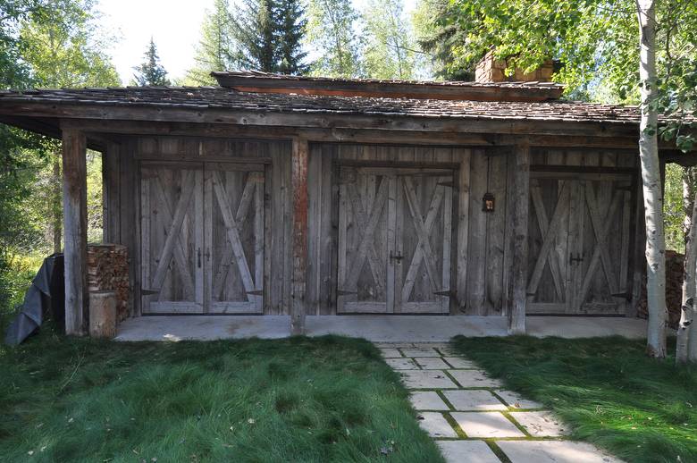 Hand-Hewn Timbers and Mixed Antique Barnwood