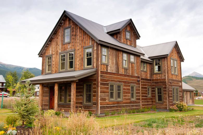 Exterior Barnwood (Brown Rough)