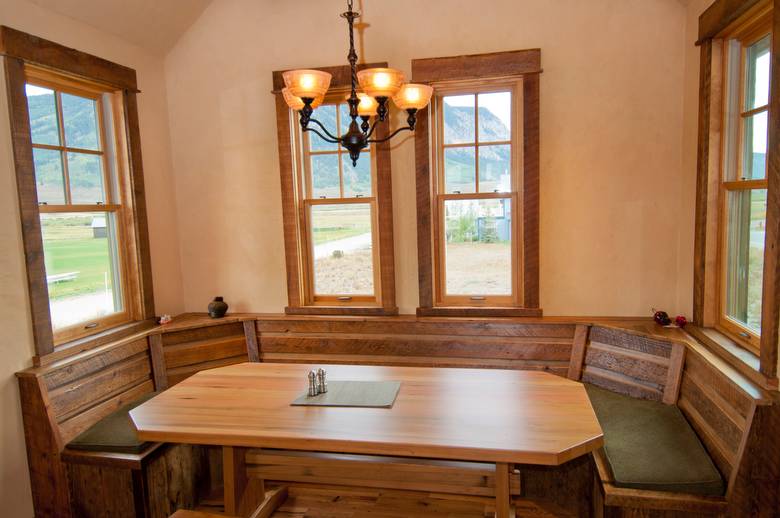 Picklewood DF Table and Barnwood Window Seat