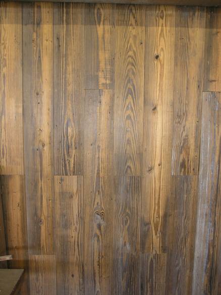 Southern Yellow Pine Weathered Face/Wire-Brushed