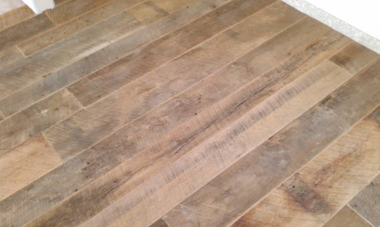 Weathered As Is Brown Tone Barnwood T&G Flooring