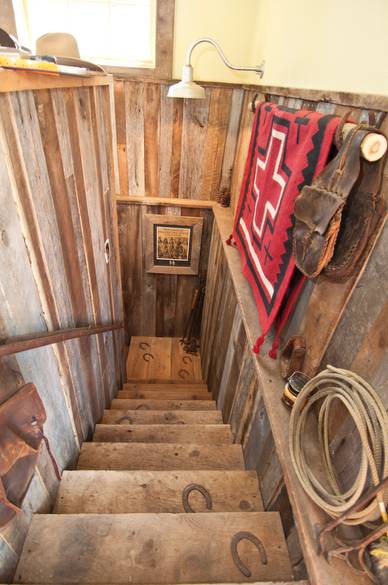 Mixed Brown and Gray Barnwood