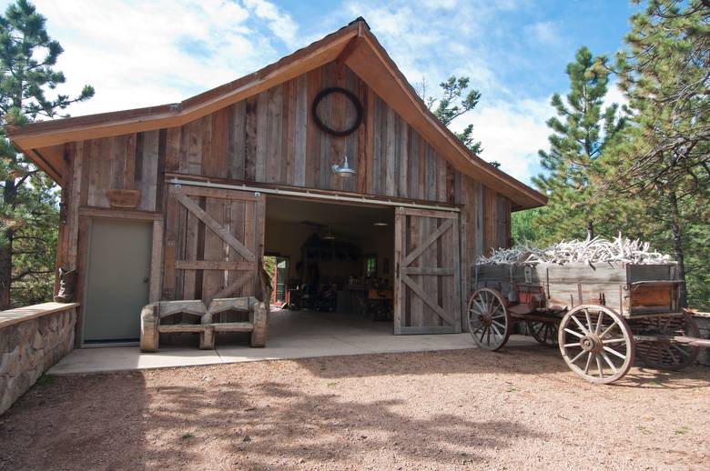 Mixed Brown and Gray Barnwood