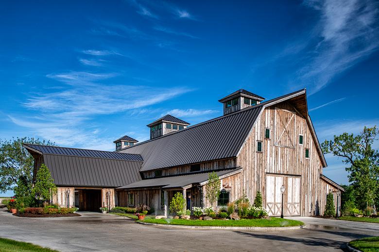 WeatheredBlend Brown Board-on-Board Siding (Mix of Antique Brown Barnwood and Harbor Fir)