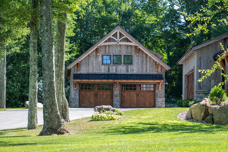 WeatheredBlend Gray Barnwood Siding