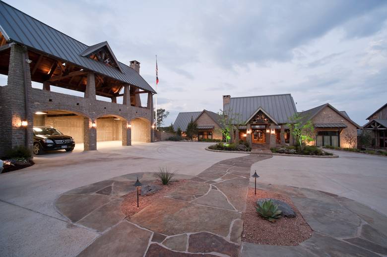 Hand Hewn Timbers and Barnwood in Pavilion