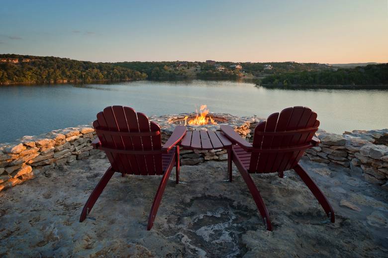 Beautiful Setting For Texas Lake House