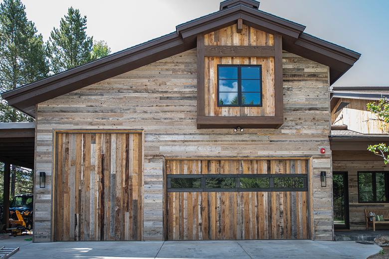 WeatheredBlend Mixed Gray/Brown Shiplap (Garage Door) and WeatheredBlend Gray Shiplap Siding