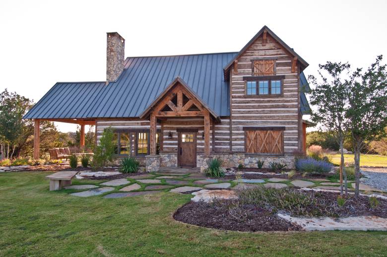 Hand Hewn Skins on Texas Cabins