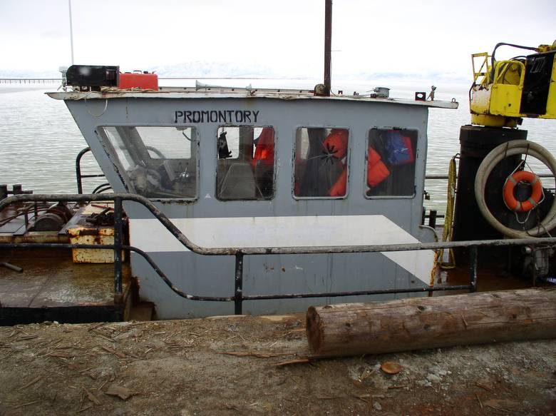 Promontory side view / promontory tug boat