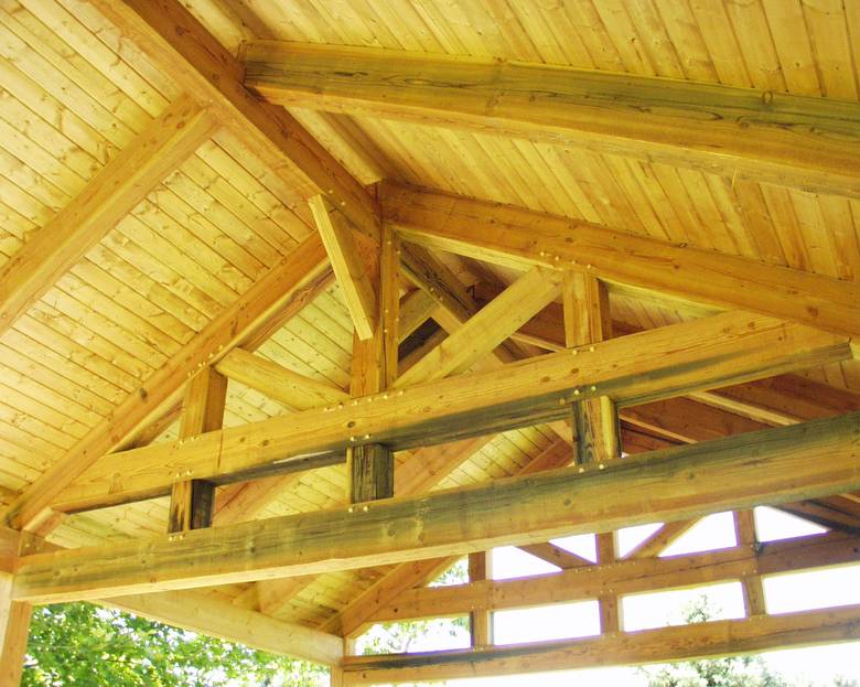 Unique trusses / Trestlewood II