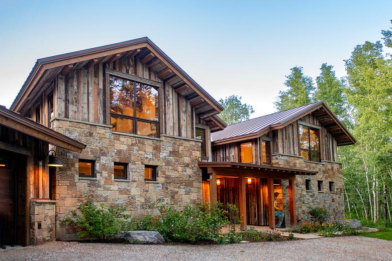 Weathered Picklewood Shiplap Siding and Antique Gray Barnwood Window Trim