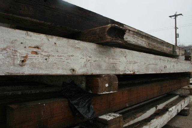 8x13x25' Antique Pine Timbers