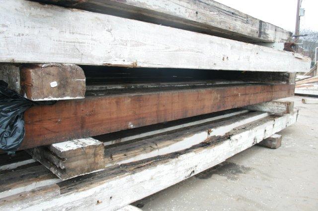 8x13x25' Antique Pine Timbers