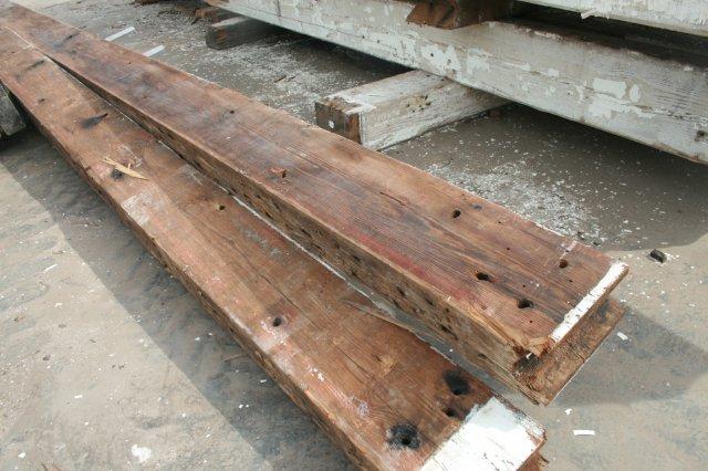 8x13x25' Antique Pine Timbers