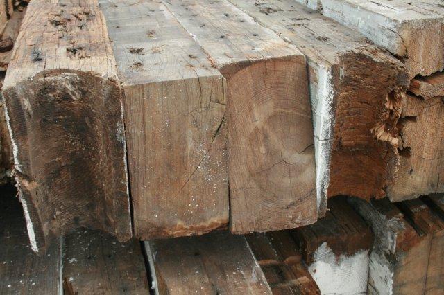 8x13x25' Antique Pine Timbers