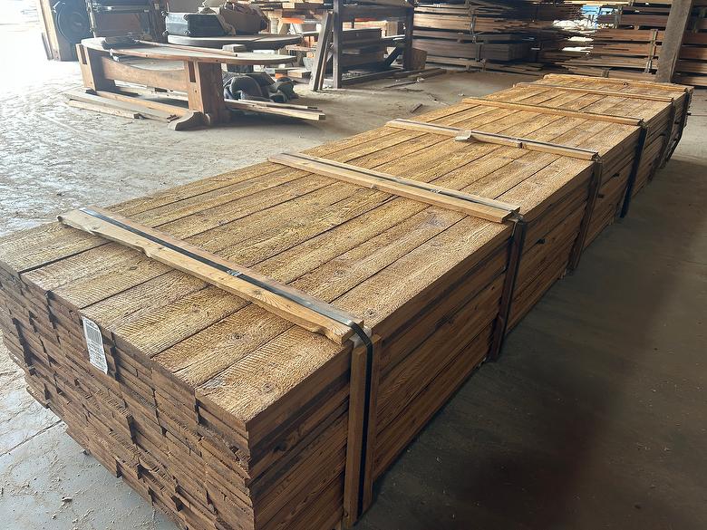 ThermalAged Brown Lumber (Medium)