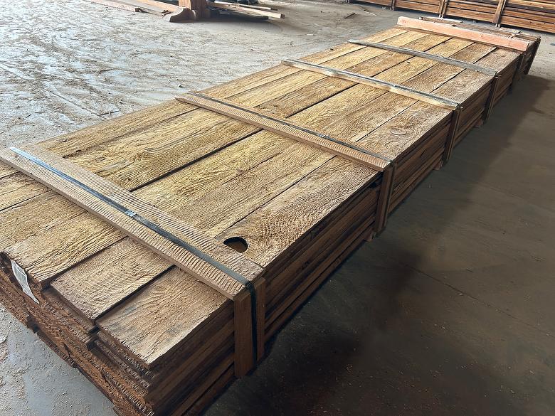 ThermalAged Brown Lumber (Medium)