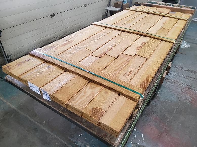 ThermalAged Brown T&G Lumber (Medium)