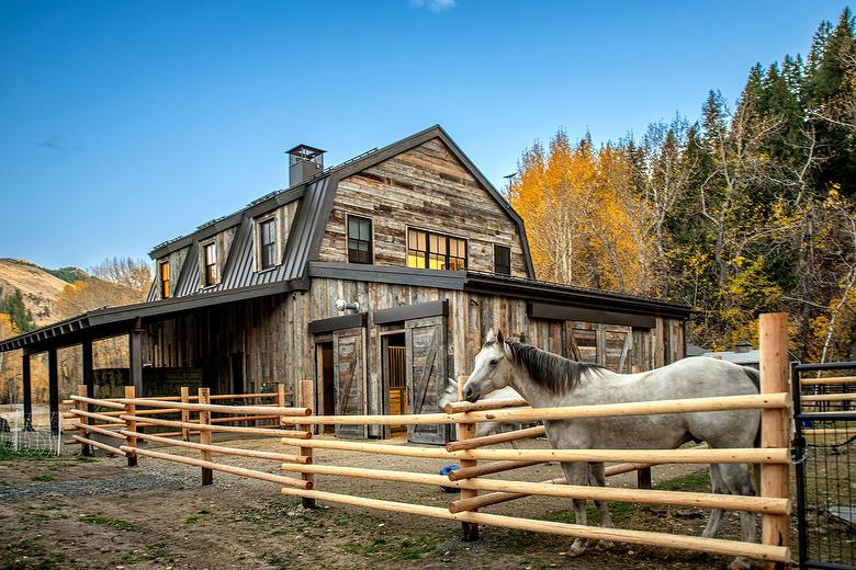 Antique Barnwood Gray Lumber