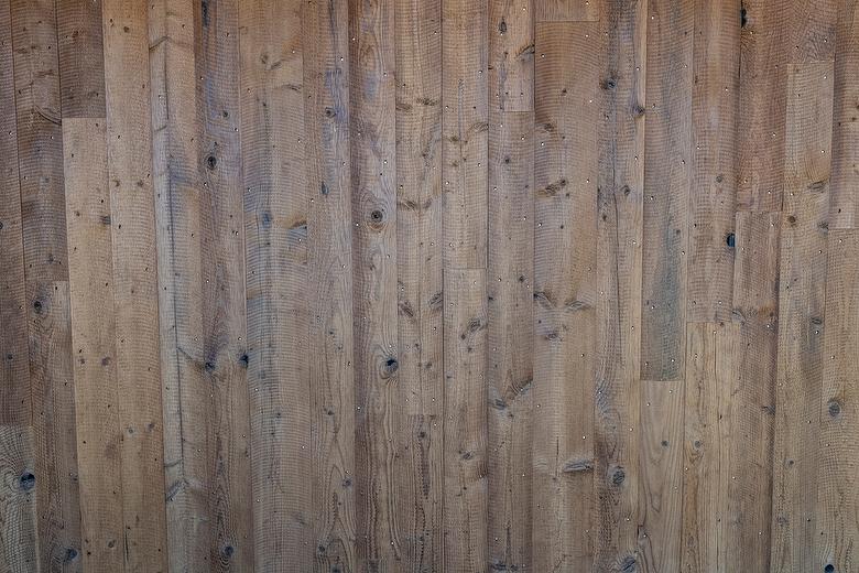 ThermalAged Medium Brown Shiplap Siding