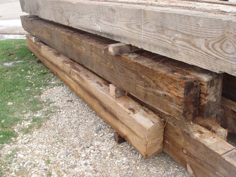 Weathered (roughsawn) Antique Pine Timbers / Pressure washed and mostly dry (top=as-is)