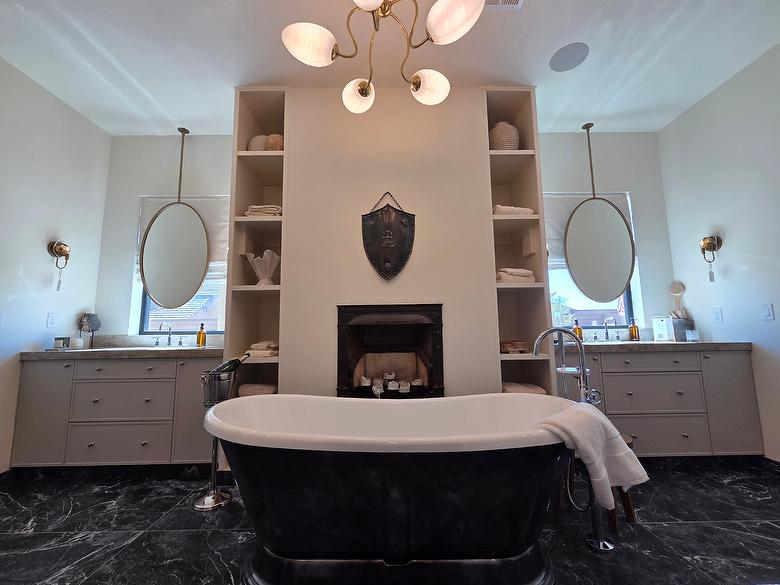 Main Bathroom