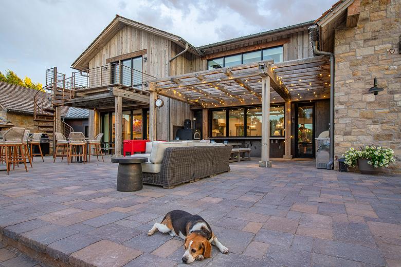 NatureAged Gray Shiplap and Board-and-Bat Siding and WeatheredBlend Timbers