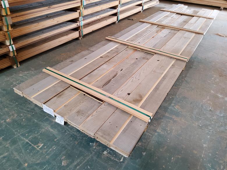 bc# 244463 - .72" x 4.625" NatureAged Gray Cedar Shiplap[Classic] - 128.73 sf - L = 2-16' - Photo #314764